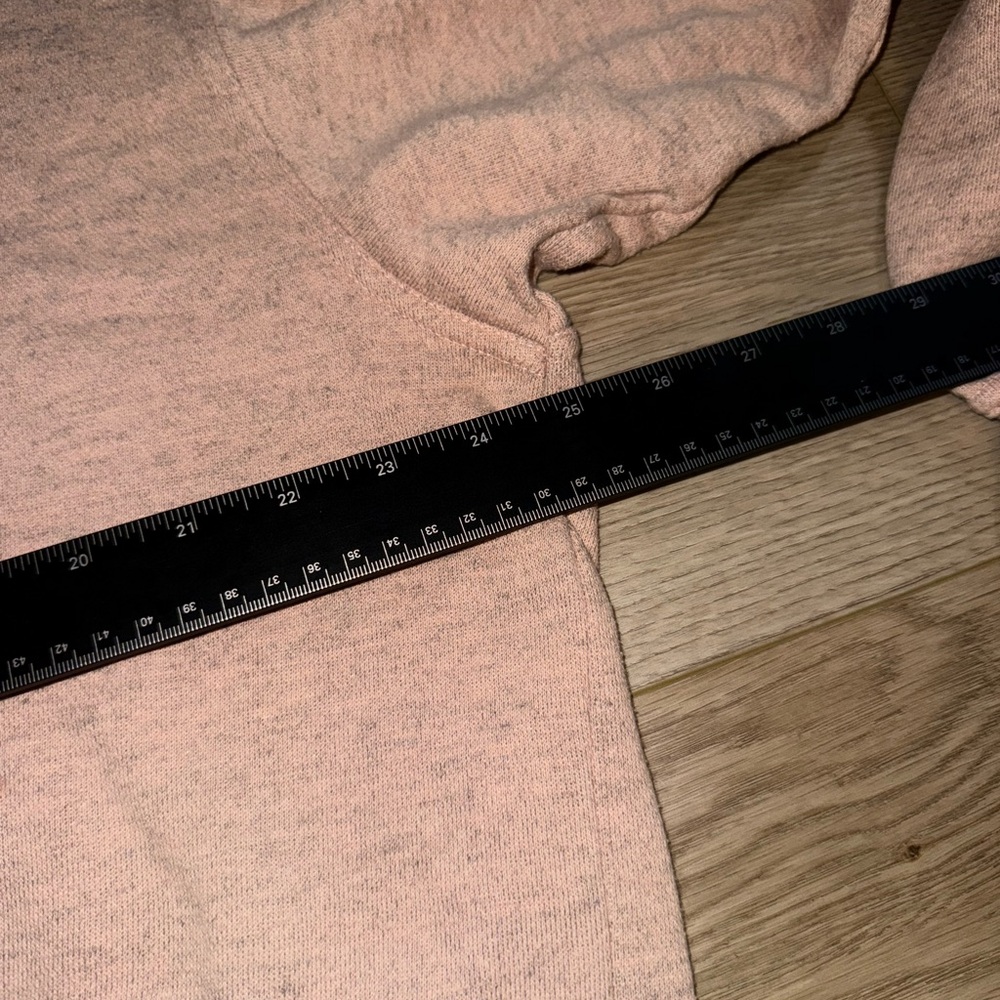 Vintage 90’s Saint Laurent YSL Logo Oversized Salmon Pink Crewneck Sweater - Picture 6 of 7